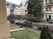 Prodej bytu 2+1, Karlovy Vary, Sadová, 64 m2