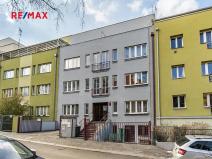 Pronájem bytu 2+kk, Praha - Střešovice, Na Hubálce, 67 m2