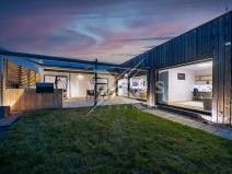 Prodej rodinného domu, Králův Dvůr, Na Vinohradech, 156 m2