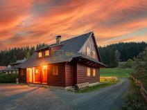 Prodej chalupy, Velké Karlovice, 180 m2