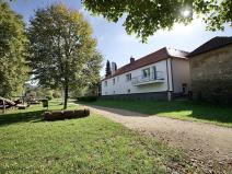 Pronájem rodinného domu, Kamýk nad Vltavou, 550 m2