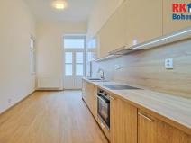 Pronájem bytu 1+1, Český Brod, nám. Arnošta z Pardubic, 56 m2
