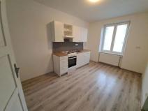 Pronájem bytu 2+1, Třebíč, Husova, 46 m2