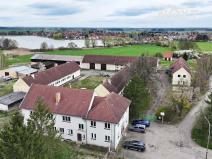 Prodej výrobních prostor, Třeboň, Sídliště, 2921 m2