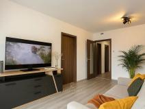 Pronájem bytu 2+kk, Praha - Hloubětín, Poděbradská, 60 m2