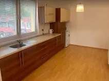 Pronájem bytu 1+kk, Otrokovice, Hlavní, 28 m2