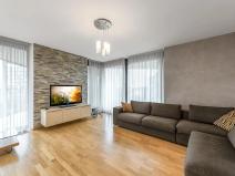 Pronájem bytu 2+kk, Praha - Žižkov, Ke kapslovně, 70 m2