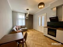Pronájem bytu 2+kk, Praha, Čs. armády, 53 m2