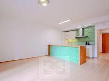 Pronájem bytu 2+kk, Praha - Záběhlice, Kamelova, 52 m2