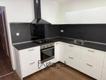 Prodej bytu 3+1, Ostrava, Výškovická, 67 m2