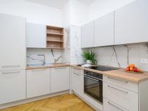 Pronájem bytu 2+kk, Praha - Vinohrady, Lucemburská, 57 m2