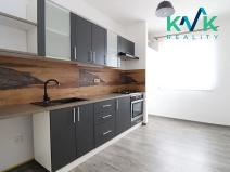 Pronájem bytu 2+1, Nová Role, Školní, 60 m2