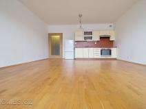 Pronájem bytu 2+kk, Praha - Holešovice, U Uranie, 70 m2