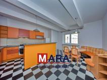 Pronájem bytu 3+1, Olomouc, Polská, 98 m2