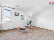 Prodej bytu 1+kk, Mladé Buky, 25 m2