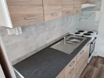 Pronájem bytu 1+kk, Teplice, Maršovská, 32 m2