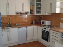 Pronájem bytu 2+1, Teplice, Čs. dobrovolců, 84 m2