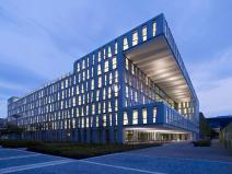 Pronájem kanceláře, Praha - Karlín, Karolinská, 551 m2