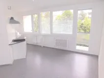 Prodej bytu 1+kk, Praha - Prosek, Veltruská, 33 m2