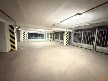 Pronájem garáže, Praha - Vokovice, Tobrucká, 17 m2