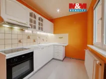 Pronájem bytu 1+1, Cheb, Osvobození, 35 m2