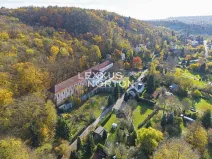 Prodej pozemku pro bydlení, Praha - Troja, V Podhoří, 598 m2