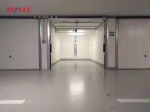 Pronájem garáže, Praha - Prosek, Lovosická, 17 m2