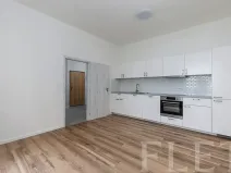 Prodej bytu 2+kk, Praha - Holešovice, Stupkova, 44 m2