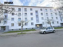 Prodej bytu 2+1, Pardubice, Benešovo náměstí, 52 m2