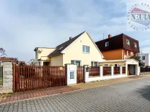 Prodej rodinného domu, Praha - Kbely, Benecká, 180 m2