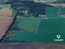 Prodej podílu pole, Lázně Bělohrad, 2467 m2