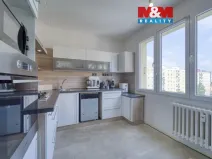 Prodej bytu 3+1, Plzeň - Severní Předměstí, Strážnická, 62 m2