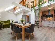 Prodej bytu 2+kk, Praha - Karlín, Peckova, 77 m2