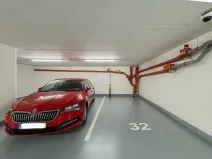 Pronájem garážového stání, Praha - Vinohrady, Rubešova, 15 m2