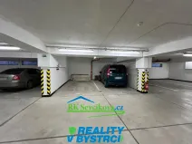 Pronájem garážového stání, Brno, Křepelčí, 15 m2