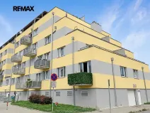 Pronájem garážového stání, Kladno, Jaroslava Holečka, 10 m2