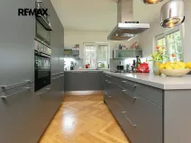 Pronájem rodinného domu, Praha - Nebušice, Na Malé Šárce, 302 m2