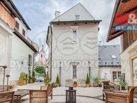 Prodej komerční nemovitosti, Štramberk, Náměstí, 950 m2