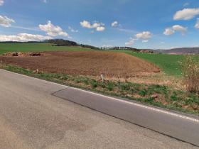Prodej pole, Králův Dvůr, 11733 m2