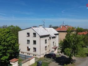 Prodej činžovního domu, Svojšice, 705 m2