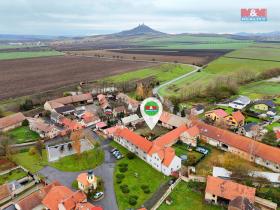 Prodej rodinného domu, Černiv, 320 m2