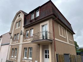 Prodej bytu 3+1, Nejdek, Osvětimská, 69 m2
