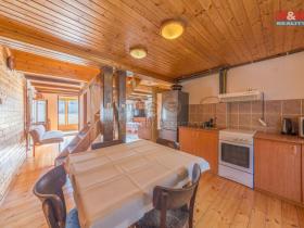 Prodej rodinného domu, Karolinka, 60 m2