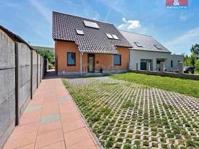 Prodej rodinného domu, Hrušovany u Brna, Tyršova, 178 m2