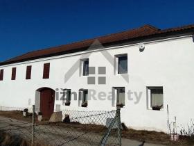 Prodej rodinného domu, Trhové Sviny, Rejta, 500 m2