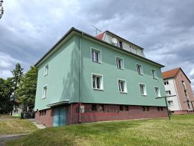 Prodej bytu 2+1, Tlučná, V Rybníčkách, 62 m2