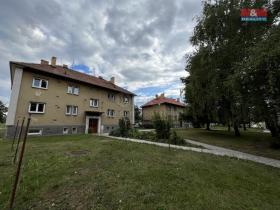 Pronájem bytu 2+1, Dobřany, 60 m2