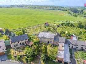 Prodej rodinného domu, Věžky - Vlčí Doly, 300 m2