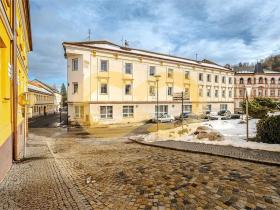 Prodej ubytování, Vimperk, Kaplířova, 2047 m2