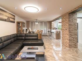 Prodej rodinného domu, Dětmarovice, 254 m2